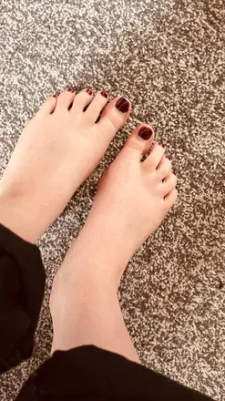 OnlyFans cuenta feetpea header 2