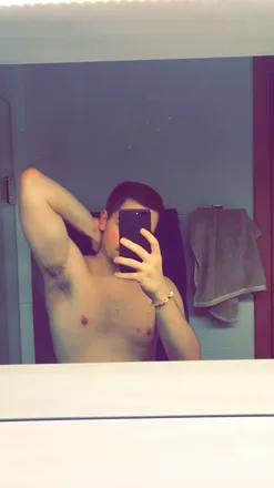 OnlyFans cuenta edwst header 2