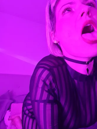 OnlyFans cuenta moongoddess.zoe header 2