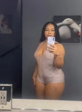OnlyFans account  glazdbabe avatar 1