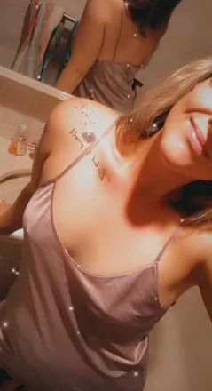 OnlyFans account  tkminxx header 2