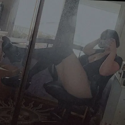 OnlyFans cuenta whispswillow header 2