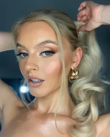 OnlyFans cuenta emmaelizabeth_makeup header 2