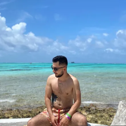 OnlyFans account  solofans23 header 2