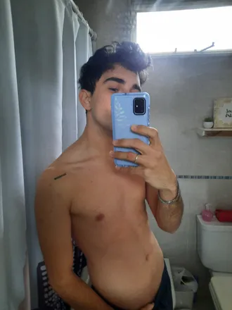 OnlyFans cuenta tommythegunx avatar 1