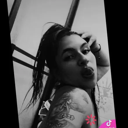 OnlyFans cuenta kimberly_guerrero header 2