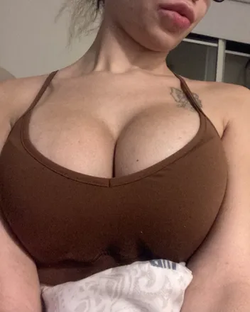 OnlyFans cuenta nikky30 header 2