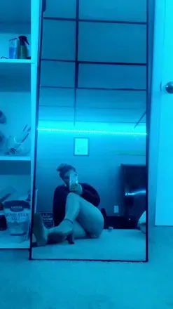 OnlyFans cuenta larettalynn avatar 1