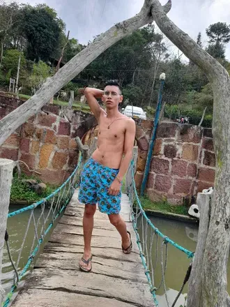 OnlyFans cuenta moiseshotxxx avatar 1