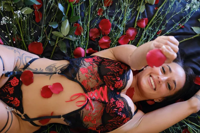 OnlyFans cuenta polahontas header 2