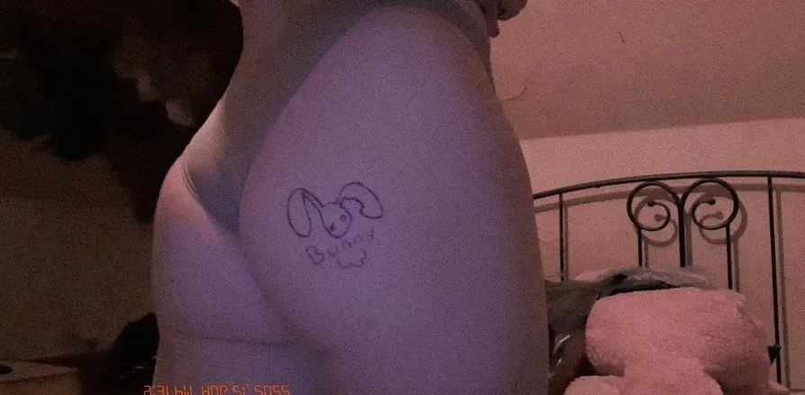 OnlyFans cuenta bunny_luv420 header 2