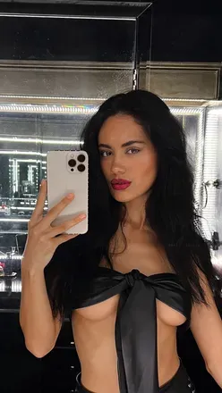 OnlyFans account  daniellenicollee avatar 1