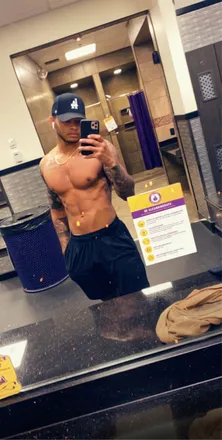 OnlyFans cuenta abasi header 2