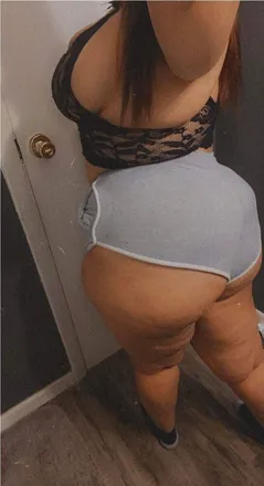 OnlyFans cuenta prettyaries317 avatar 1
