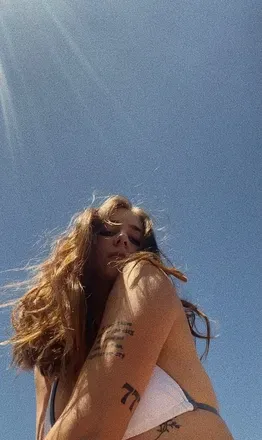 OnlyFans cuenta stella_mona999 avatar 1