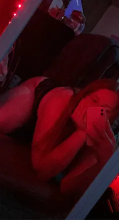 OnlyFans cuenta baby__shea_ header 2