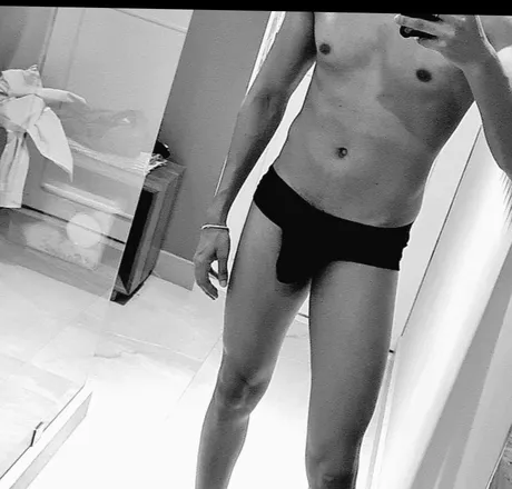 OnlyFans cuenta elchicohot25 header 2