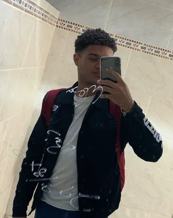 OnlyFans cuenta ricky_roque header 2