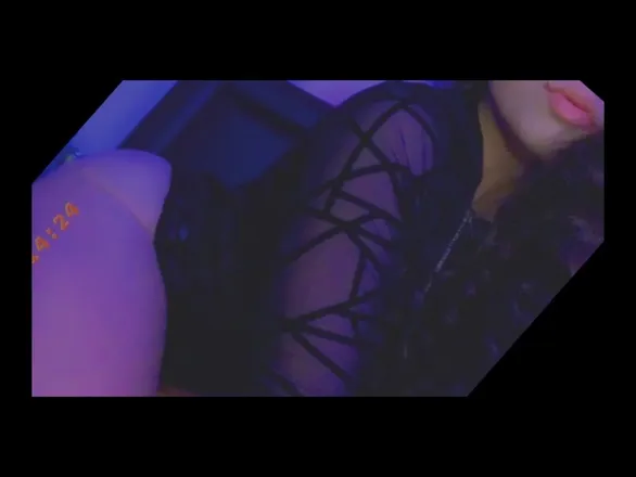 OnlyFans cuenta honeyybearx0 header 2