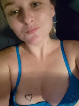 OnlyFans cuenta nina_spritzt header 2