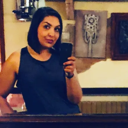 OnlyFans cuenta camerieracurvyesaurita header 2