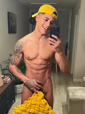OnlyFans account  gregmunoz avatar 1