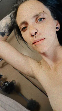 OnlyFans cuenta bribriqueenbri header 2