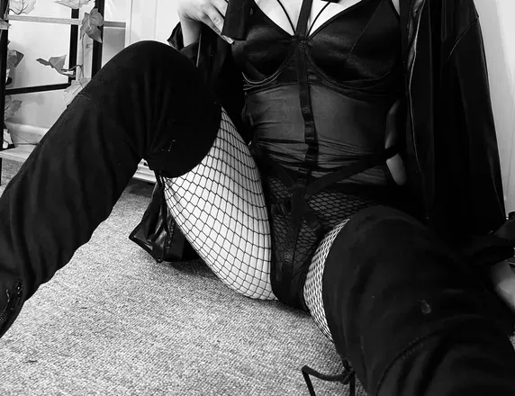 OnlyFans account  littlemisswynterxox avatar 1
