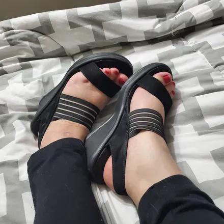 OnlyFans cuenta lovelyfeet42 avatar 1