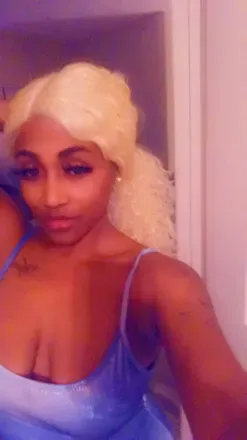 OnlyFans cuenta emilyredrenee header 2