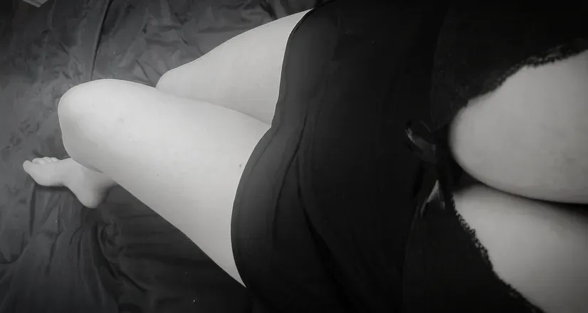 OnlyFans cuenta theonlymissjules header 2
