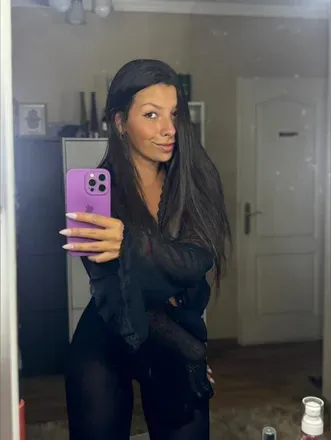 OnlyFans account  ash.baker avatar 1