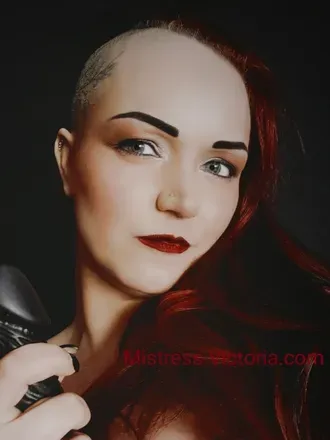 OnlyFans cuenta mistress-victoria avatar 1
