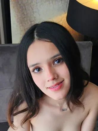 OnlyFans account  kristaldsantosss avatar 1