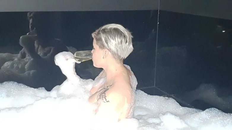 OnlyFans cuenta noa187 header 2