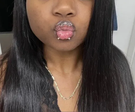 OnlyFans cuenta prettymenacee avatar 1