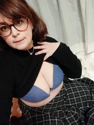OnlyFans account  juniperbows avatar 1