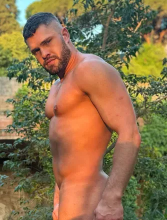 OnlyFans account  rayner_gold previous_avatars_1 3