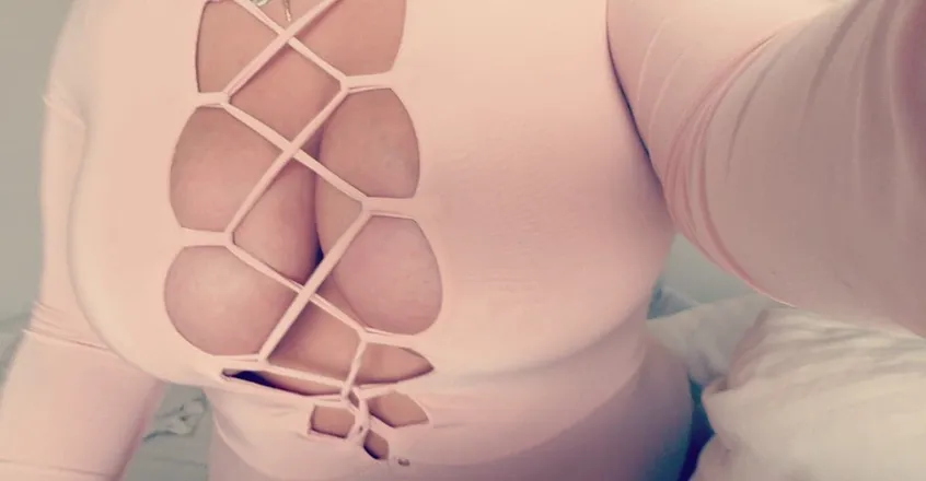 OnlyFans cuenta nikki466 header 2