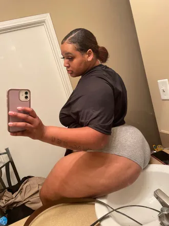 OnlyFans cuenta r.alisse header 2