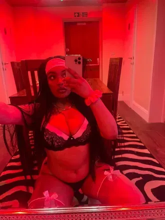 OnlyFans account  pussyformycriminal avatar 1