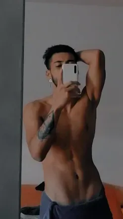 OnlyFans cuenta nico_moren0 avatar 1