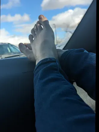 OnlyFans cuenta petite_feets1 avatar 1