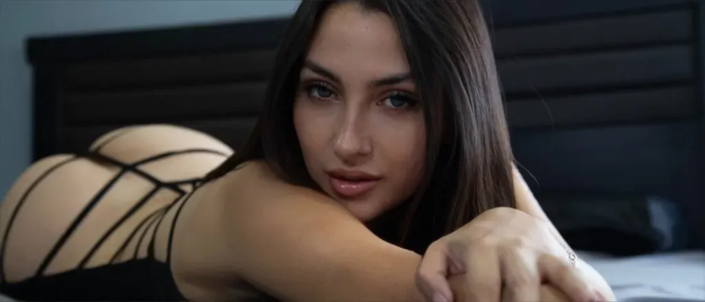 OnlyFans account  michelleconstanza header 2