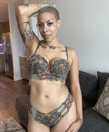 OnlyFans cuenta jeaniiemarie avatar 1