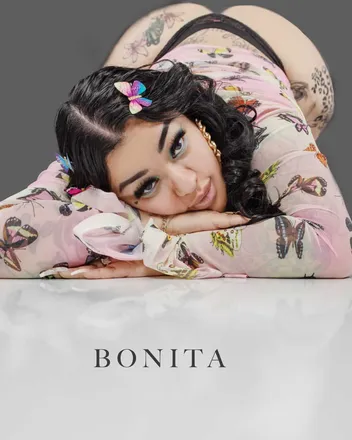 OnlyFans cuenta bonitamami22 header 2