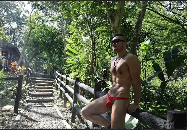 OnlyFans cuenta weiwei1450 avatar 1