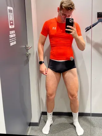 OnlyFans cuenta inhibitionless avatar 1