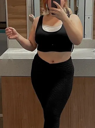 OnlyFans cuenta simplyynenaa header 2
