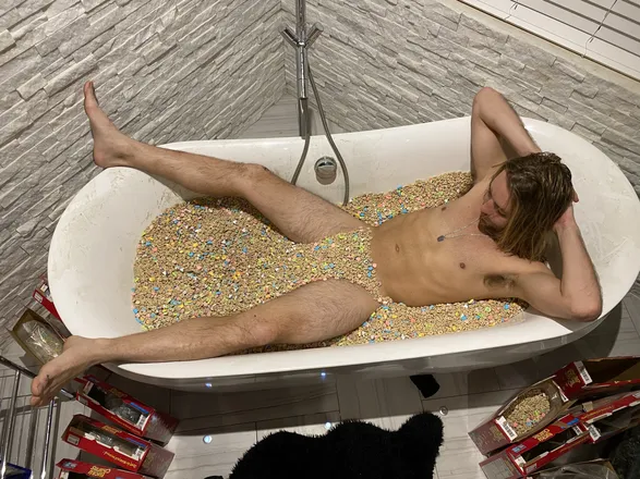 OnlyFans cuenta mattzworld header 2